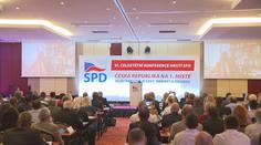 Rodina na 1. místě, hlásá kandidát SPD. Dceru ale neviděl 12 let