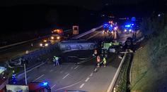 Problémy na D1, silničáři stále odklízí následky po tragické nehodě