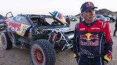 Dakar přišel o velkou hvězdu. Carlos Sainz musel ze závodu odstoupit