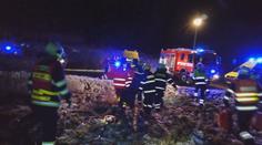 Na Třebíčsku se srazila tři auta, dva lidé zemřeli