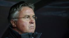 POTVRZENO: Fotbalisty Chelsea povede znovu Guus Hiddink!