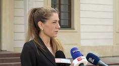 Decroix se ministryní nikdy stát neměla, říká Valeš. Čím míň se bude angažovat, tím lépe