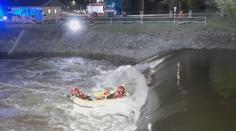 Po dívkách pátraly v řece desítky lidí. Muž pak přiznal, že si vše vymyslel