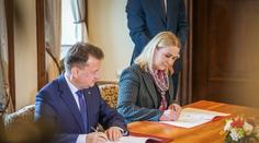 Sešly se vlády Česka a Polska. Ministři podepsali dohodu o bojové spolupráci