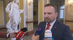 Jurečka chce zvýšit minimální mzdu o 1 100 korun. Nepřijatelné, tvrdí odbory