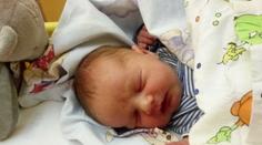 První české dítě se letos na svět usmálo necelou minutu po půlnoci
