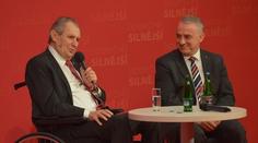 Zeman podpořil kandidaturu šéfa odborů na Hrad. Současné kandidáty urazil