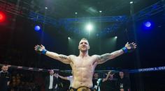 Devítihodinový boj: Hvězda česko-slovenské MMA scény je otcem
