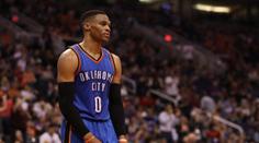 Westbrook se dalším triple-doublem přiblížil k rekordu!