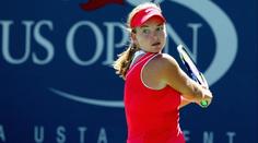Grandslamová šampionka měla ve Wimbledonu nehodu, přišla o zuby