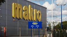 Pokladní v Makru se bouří! Nesmí ani na toaletu! Co na to vedení?