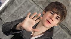 Podívejte se, jak zkrotl mladý vyvrhel Bieber! Co bylo příčinou?