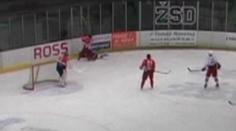 VIDEO: Zranění páteře. Fiedler narazil do mantinelu