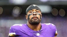 Paranoia u hvězdy NFL? Chtějí mě zabít, říkal Griffen s pistolí v ruce