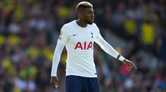 Obránce Tottenhamu unikl smrti. V Brazílii se stal svědkem přestřelky