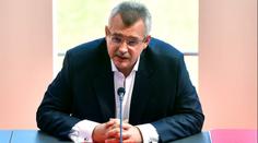 Tvrdík a Šádek navštívili dětskou onkologii. Poté předali štědrý dar