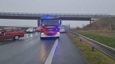 U Chrudimi boural autobus. Dvě zraněné děti skončily v nemocnici