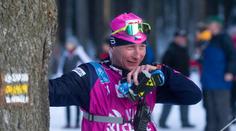 Uvízlý vůz v Oslu, běžkař Bauer mluví o své nové trenérské roli a pandemii