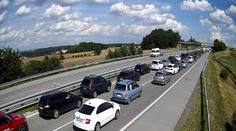 Hromadná nehoda uzavřela ráno dálnici D1 ve směru na Brno