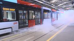 Tramvaj Škoda 52T brázdila ulice Wroclawi. Zájemce překvapila nízkou hlučností
