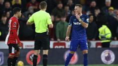West Ham remizoval na půdě posledního. I kvůli červené kartě Coufala