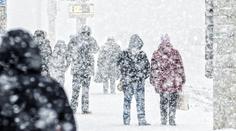 MAPA: Meteorologové zpřísnili výstrahu pro pět krajů. Česko sužuje silné sněžení