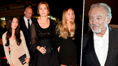Dcery Karla Gotta okouzlily na premiéře. Ivana prozradila velké tajemství