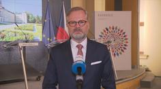 Vláda zavede válečnou daň. Premiér Fiala vysvětlil, jak bude vypadat