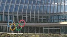 Znovuzapojení ruských sportovců vyvolává odpor. Proti jsou i politici