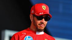 Hamilton na olympiádu? Jamajka láká legendu Formule 1 do bobu