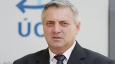 Šéf antimonopolního úřadu si půjčil přes milion od majitele banky!
