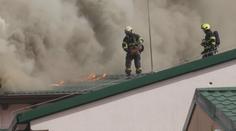 Areál nábytkářské firmy začal hořet podruhé. Škoda jde do milionů korun