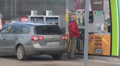 Zastropování cen benzínu se Maďarům nepěkně vrátilo. Ovlivní to i inflaci