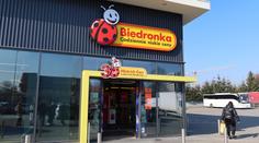 Biedronka otevírá na Slovensku první prodejny. Jednu budou mít Češi hned po ruce