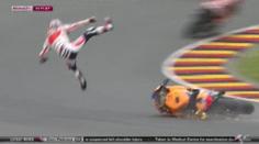 VIDEO: Létající motorky a zlomené kosti. VC Německa je hodně divoká