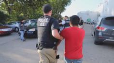 Největší razie proti imigrantům v dějinách! V USA zadrželi 680 lidí