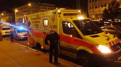 Žena spadla v metru na koleje, vlak stačil zabrzdit