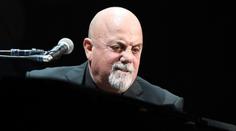 Legendární zpěvák Billy Joel oznámil vážnou nemoc. Ruší všechny koncerty
