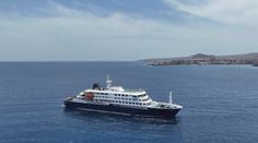 Loď s hantavirem se blíží k Tenerife. Pacientů se smrtící nemocí přibylo