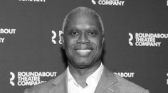 Po krátké nemoci zemřel herec Andre Braugher, známý ze seriálů Zločin v ulicích a Brooklyn 99