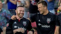 Rooney gólem z poloviny hřiště pobláznil Ameriku! A zařídil výhru