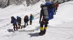 První lidé na Mount Everest vylezli před 70 lety. Nejvyšší hora má spoustu obětí
