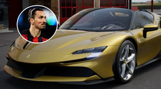 Zlatan si udělal radost ke kulatinám. Pořídil si luxusní auto v příhodné barvě