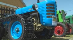 Unikáty na Domažlicku. K vidění byly historické traktory či automobilové veterány