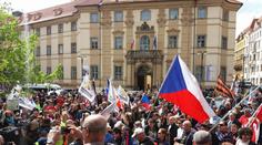 První máj v Praze: Demonstrace a oslavy. K potyčkám nedošlo