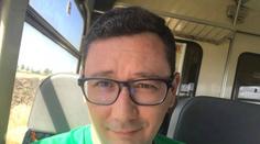 Co je to za holobrádka? Ovčáček překvapil letním sestřihem!