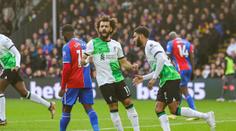 Liverpool vede Premier League, Arsenal ve šlágru prohrál