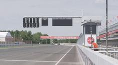 Asfalt v Brně jsme měřili celou noc vodováhou, hlásí komentátor MotoGP