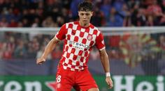 Staré časy ožily: Hancko přihrál, Krejčí skóroval. Kouč ho po vlastňáku nešetřil