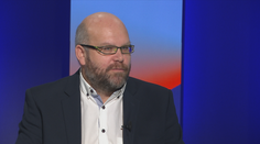 Pavel si chce pohlídat, zda Babišova vláda neohrozí demokracii. Komické, říká politolog